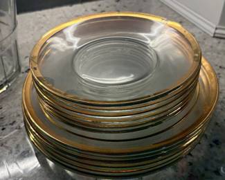 Set of plates with gold rim $20