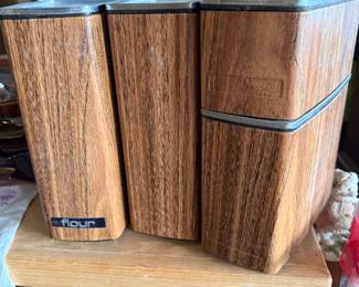 Mcm canisters