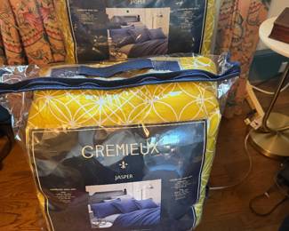 Cremiux Bedding Sets