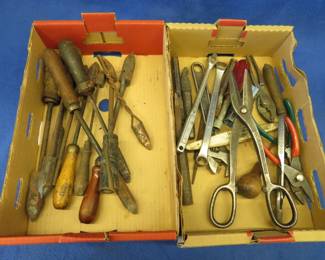 Lot 386. Two flats of hand tools