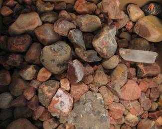 Lot 212. 10 pounds of agates, mostly from Lake Superior area