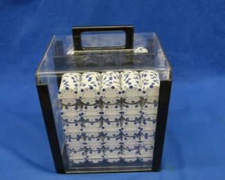 Lot 90. 1,000 high-quality poker chips in a carry case. Very heavy