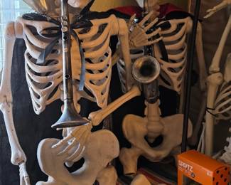 Dancing Skeletons