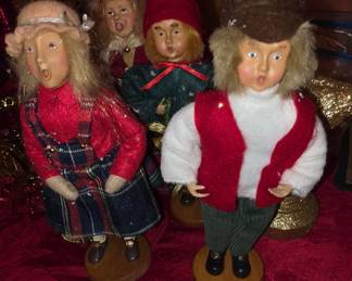 Christmas Carolers