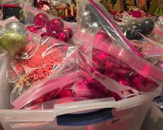 Tub 3 of Ornaments