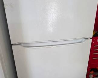 Fridgeadaire Fridge