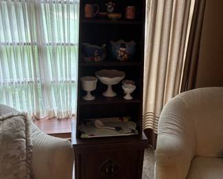 MCM display cabinet