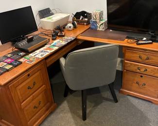 computer desk
