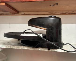 pizza maker