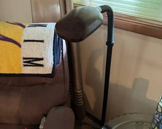 floor lamp