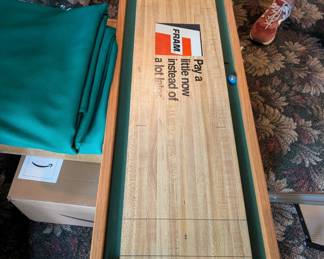 Shuffle board