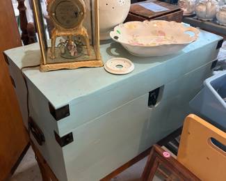 Vintage, Farmhouse, Rustic, Furniture, Chickens