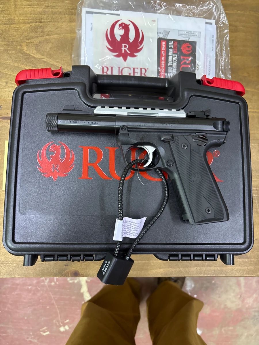 Like "New" Ruger Mark IV 22LR