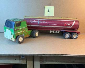 Ertl Tractor Nylint Truck and Trailer