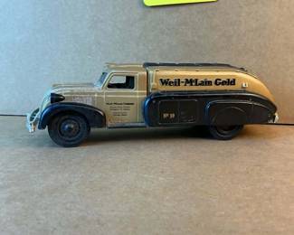 1939 Dodge Airflow Weil McClain Gold Bank