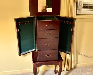 Jewelry Chest