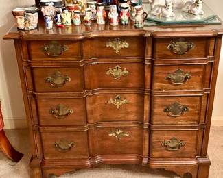 Outstanding Chippendale Style Chest by Pennsylvania Furniture