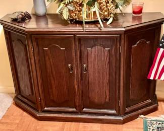 Credenza