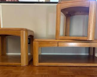 Living Room Coffee Table and Matching End Tables