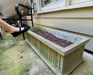 Concrete planter