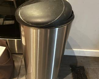 Stainless steel trash can