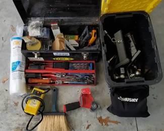 CURT  Bulldog Trailer Hitches with DeWalt, Bostitch  Hand Tools
