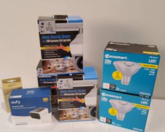 eufy SoloCam C20  Sight Bulb Pro Security Cameras