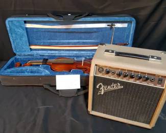 Fender Acoustasonic 15 Amp & German Stradivarius-Style Violin