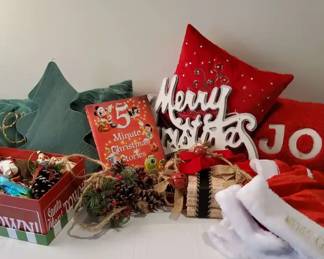 Christmas Pillows, Stockings, Ornaments  Hearth Dcor
