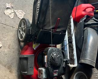 lawnmower 