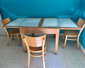 Design-Within-Reach Expandable Table and Four Chairs