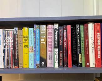 FTH350 - Mystery Lot of Books