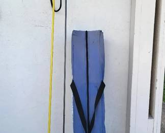 FTH313 - Popup Canopy and Fishing Spear