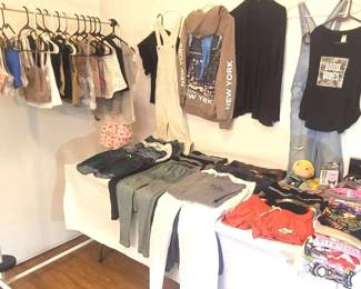 FTH364 - Mega Mystery Lot - Girl's Child & Preteen Clothing, Etc. - Youth Size Clothes (See Video)