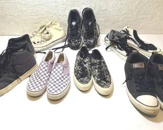 FTH320 - Mystery Lot Bundle of Shoes ( Shoe / Clothes / Clothing )