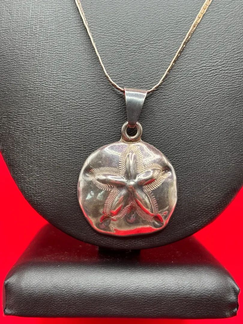 24 Inch Sterling Silver Sand Dollar Pendant Necklace