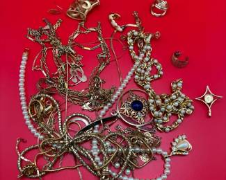Golden Glam Golden Jewelry Lot