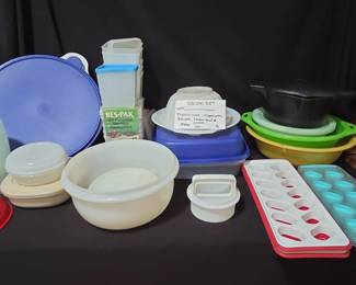 Plastic Wear Tupperware, BesPak, Pampered Chef Mystery Lot