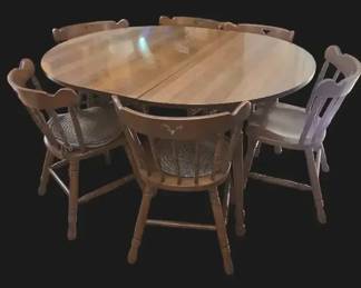 Vintage MidCentury Early American Colonial Wood Dining Set Round Extendable Table 6 Chairs