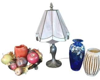 Vintage Tiffany Style Lamp With Decor