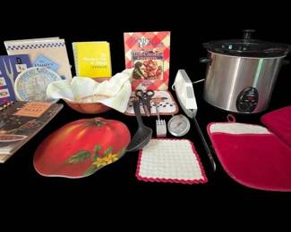 Crofton Slow Cooker, Regal Electric Knife, Vintage Ceramic Bread And Bun Warmers