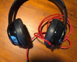 Beats by Dr. Dre Solo 2 Wired Headphones