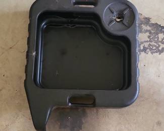Scepter 15.5 Quart Oil Drain Pan with Pour Spout and Funnel Kit