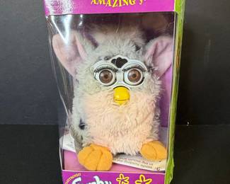 1998 Tiger Electronics Furby (Original Generation) - Grey and Pink Leopard