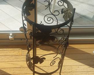 PartyLite Seville Grapevine Metal Candle Holder Stand
