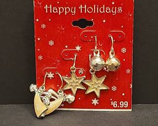 Holiday Themed Fashion Earring Set