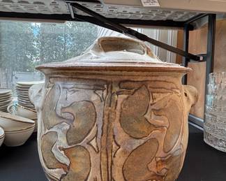 Robin Hopper Studio Pottery Lidded Casserole Dish
