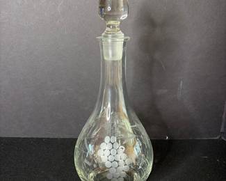 Princess House Heritage Etched Crystal Wine Decanter with Grape Motif