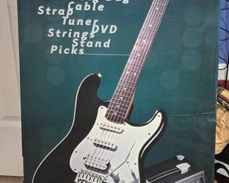 Fender Starcaster Strat & Amp Set (2007)