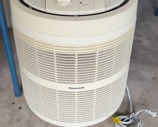 Honeywell 50250-S True HEPA Air Purifier